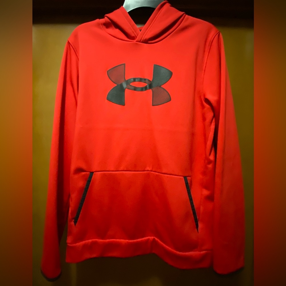 Boys Under Armour Red ColdGear Hoodie szYXL (18-20).  Like New.
